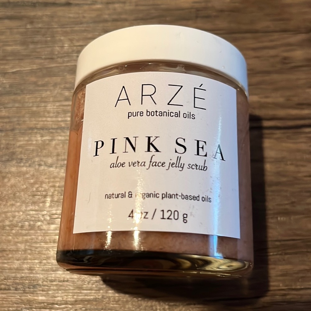 Arze Pink Sea Aloe Vera Face Jelly Scrub